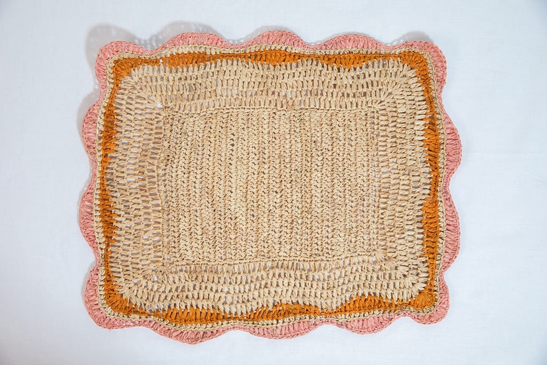 Hand woven table mat