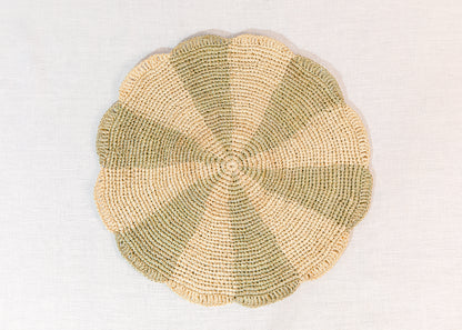 pinwheel round placemat
