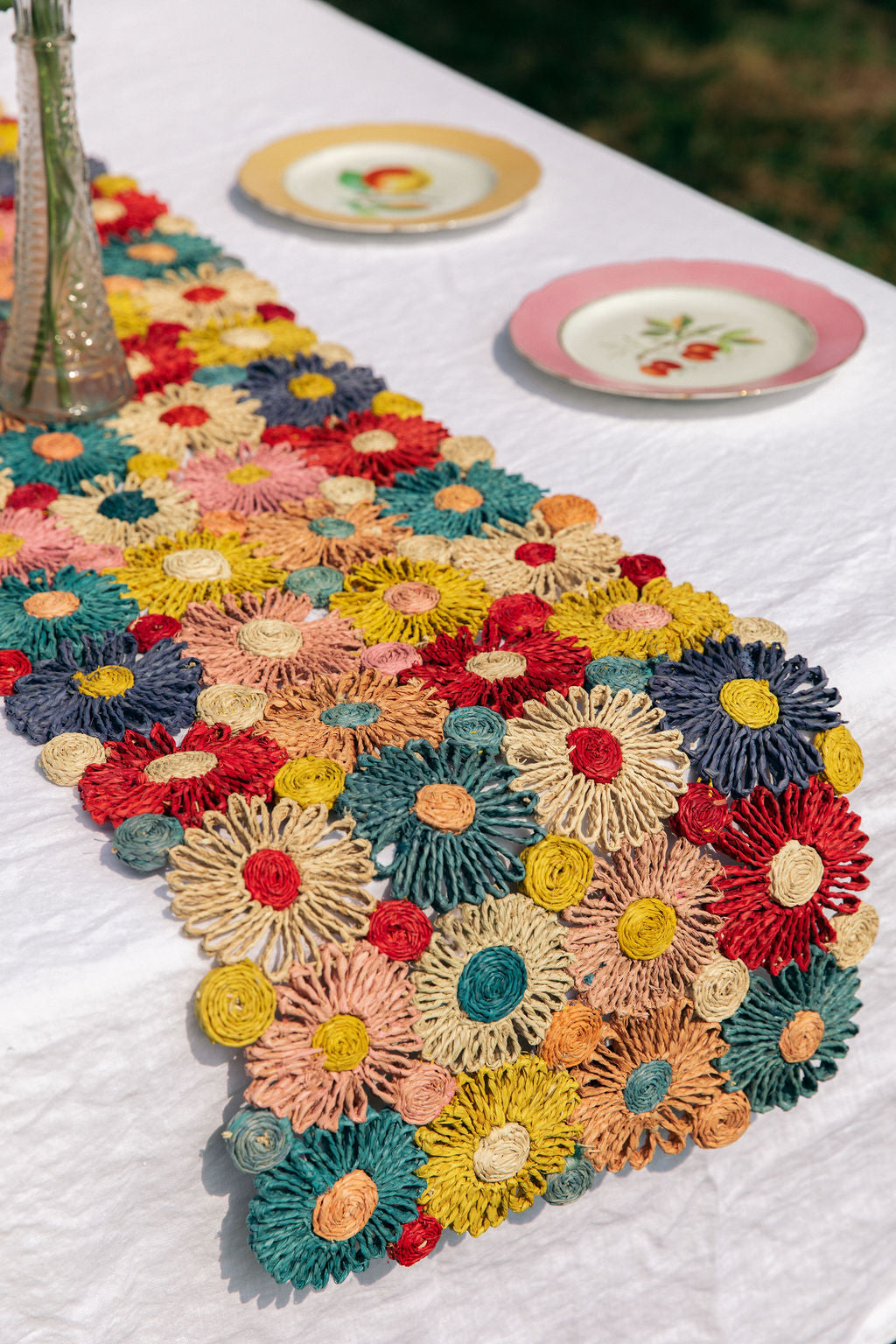 Fleur Raffia Flower Table Runner, Multicolor Flowers Woven Tabletop