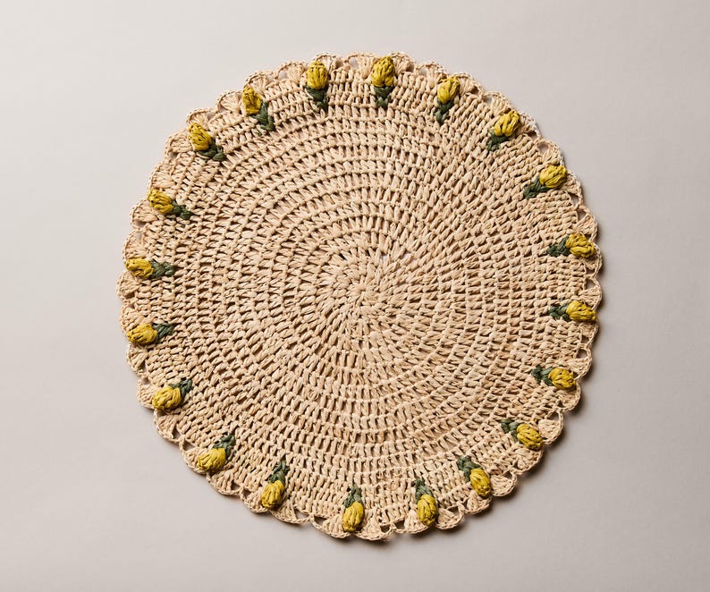 Handmade Tulip Placemats – Set of 4 Raffia Crochet – Spring & Easter Table Decor