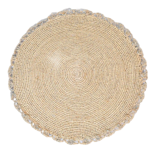 Metallic Aura placemat, Woven raffia tabletop