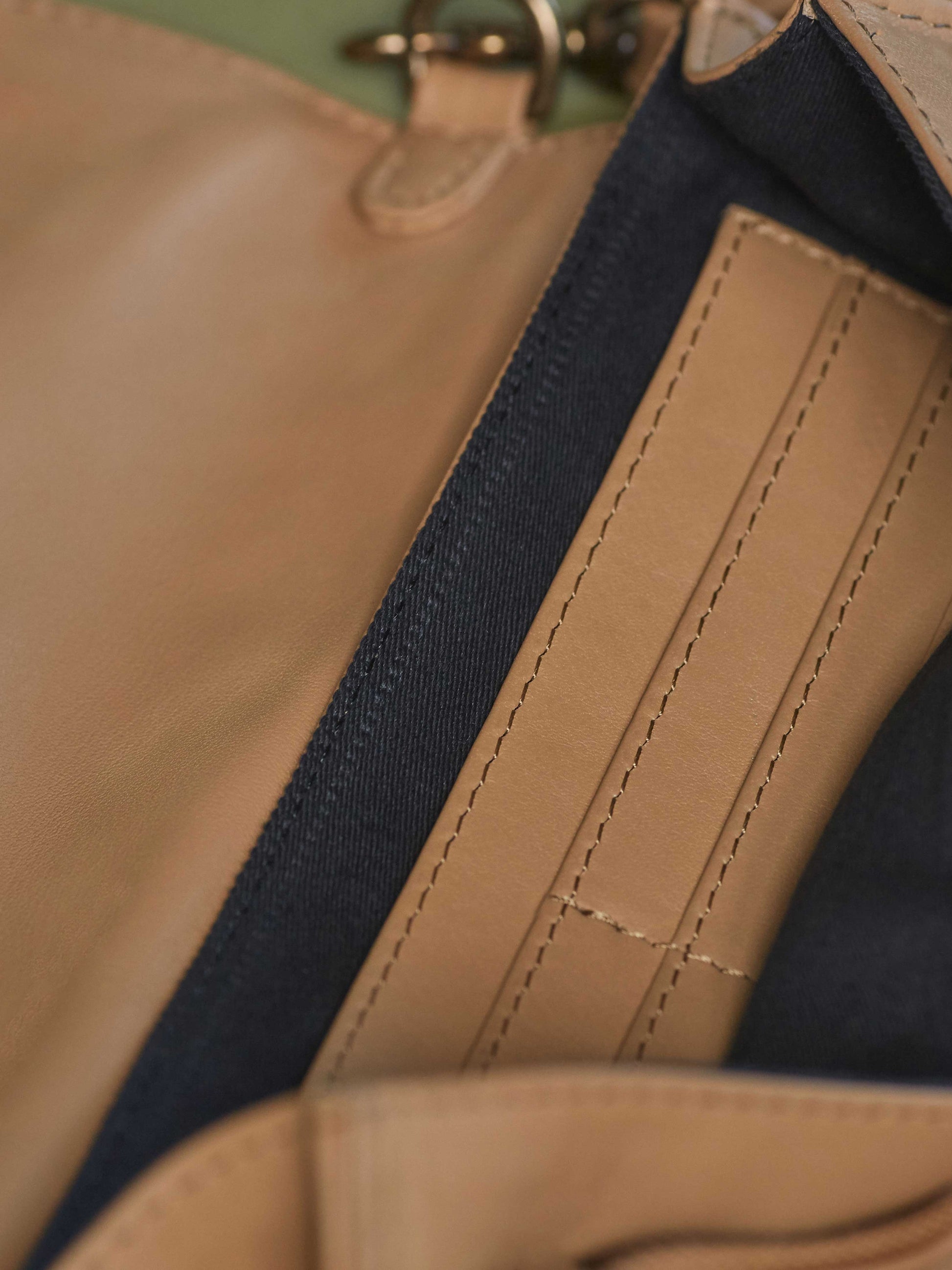 Leather-wallet crossbody bag - Wood Wallet Crossbody cappuccino color handbags by payton james Nashville leather handbag designer closeup of zipper