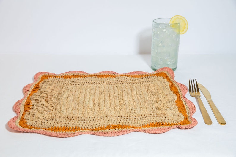 Natural raffia tabletop