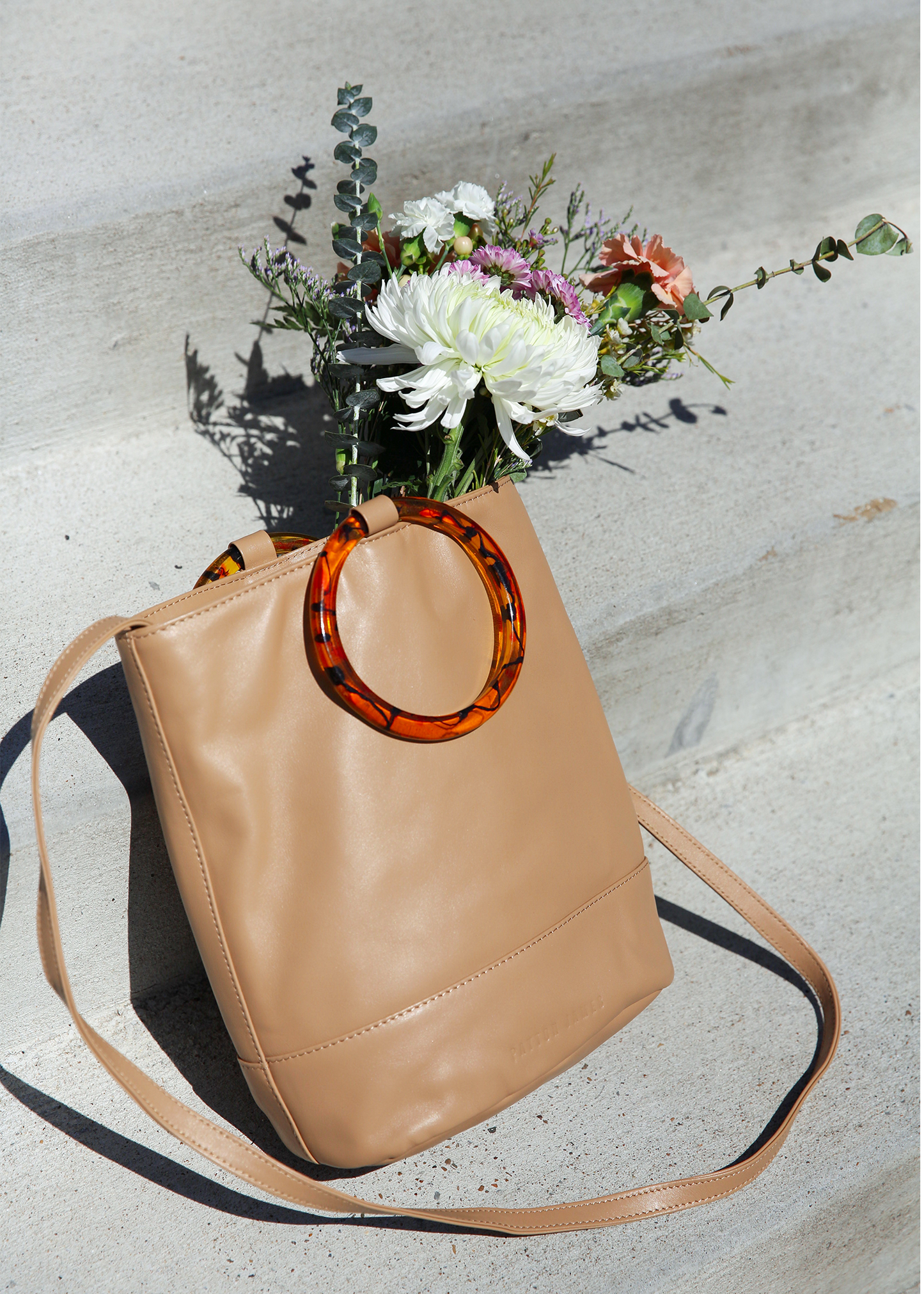 The Dolly Bucket Tote in Cappuccino